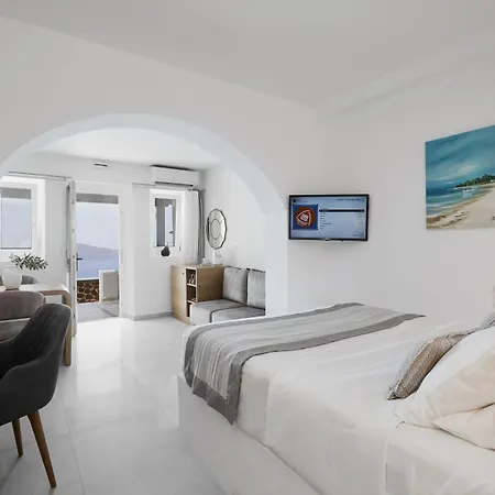 Santorini Princess فندق إيميروفيغلي