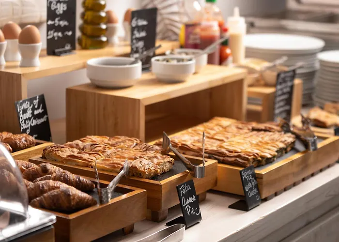 מלון Santorini Princess 5*