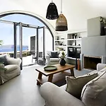Santorini Princess 5*
