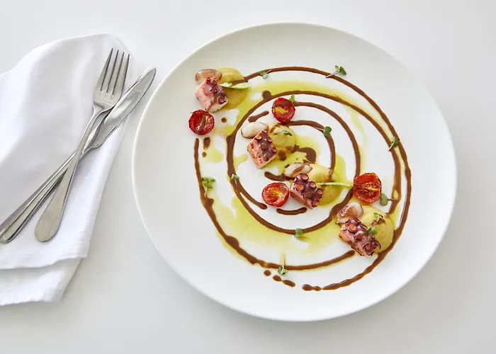 Santorini Princess فندق 5*